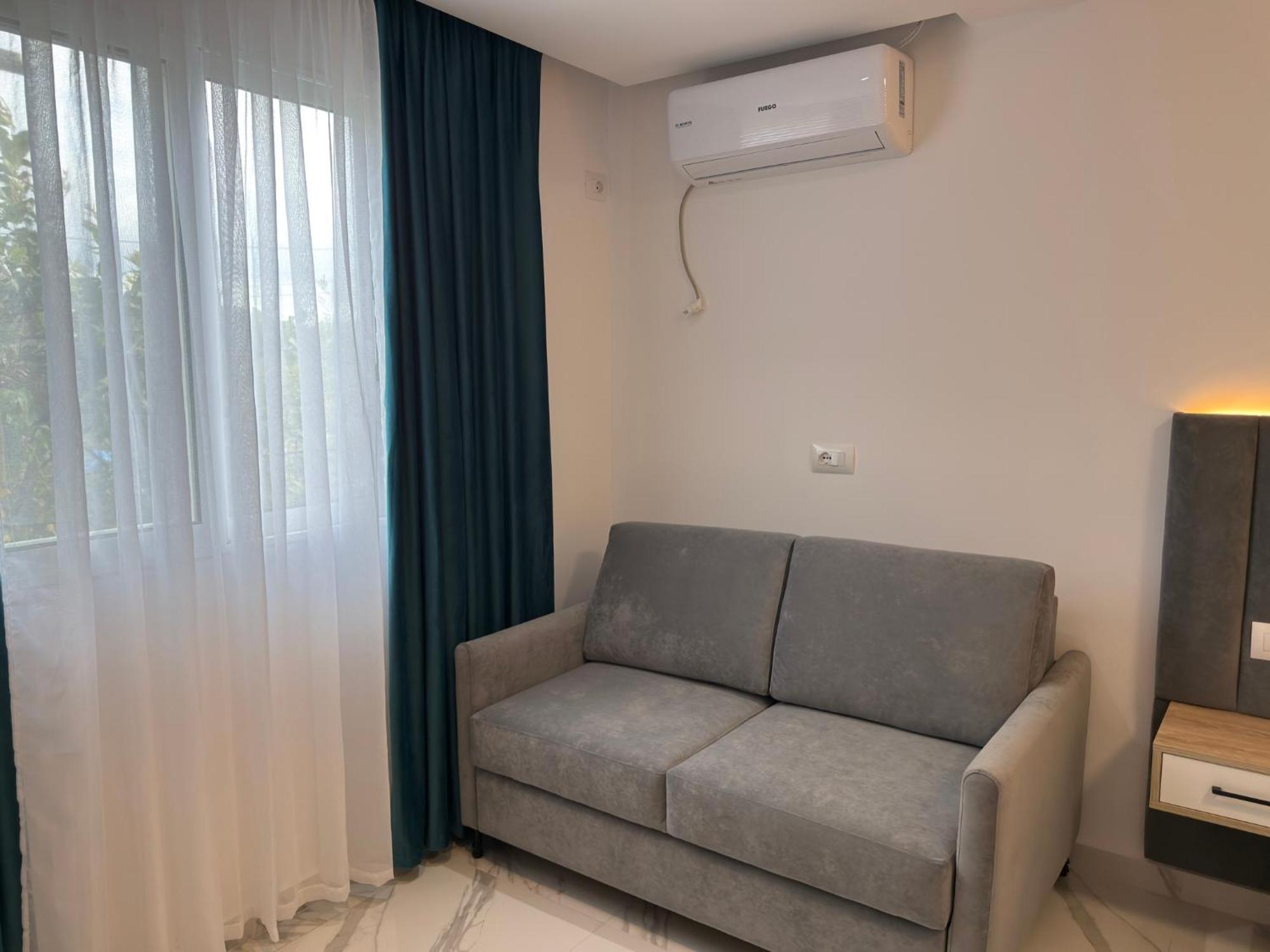 Voda Apartments Ксамил Екстериор снимка
